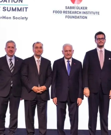 İstanbul Science Summit 2026 Başladı, Çocukların Sağlıklı Geleceği İçin Uluslararası İş Birliği Çağrısı 12 istanbul-science-summit-2026-basladi-cocuklarin-saglikli-gelecegi-icin-uluslararasi-is-birligi-cagrisi-T8KCpudY.jpg